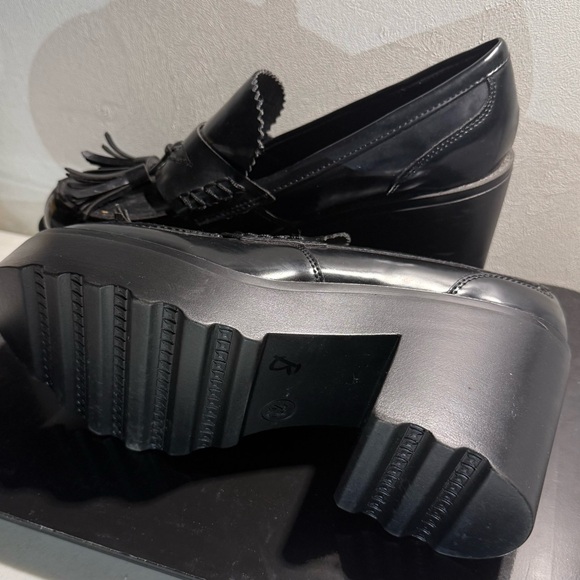 Women's Black Platform Loafers - Picture 3 of 3
